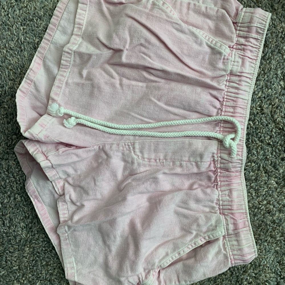 Pink Wash linen shorts